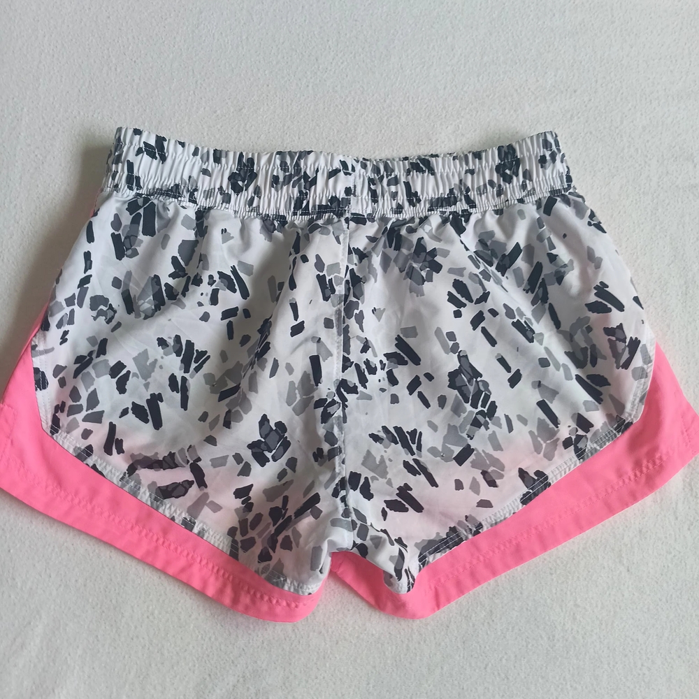 Under Armour Sz Gurls M Pink, White and Black Athletic Shorts With Stretch Waist - Picture 5 of 5
